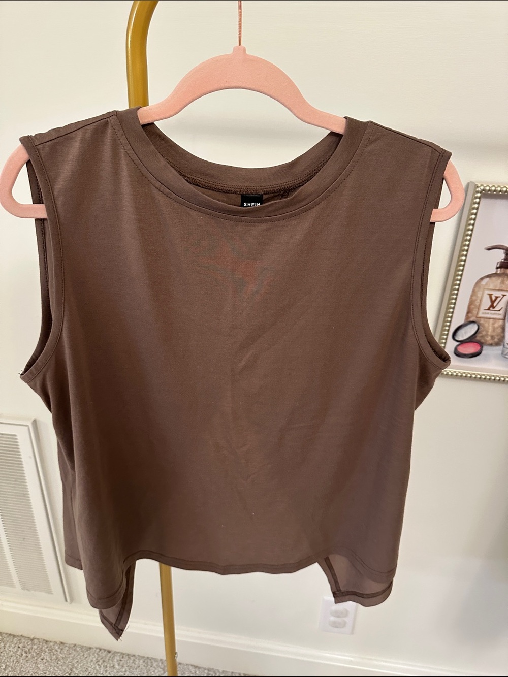 SHEIN Brown Crewneck Sleeveless Tank